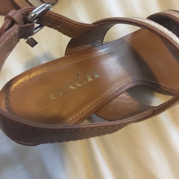 Coach Heels - Picture 5 of 9